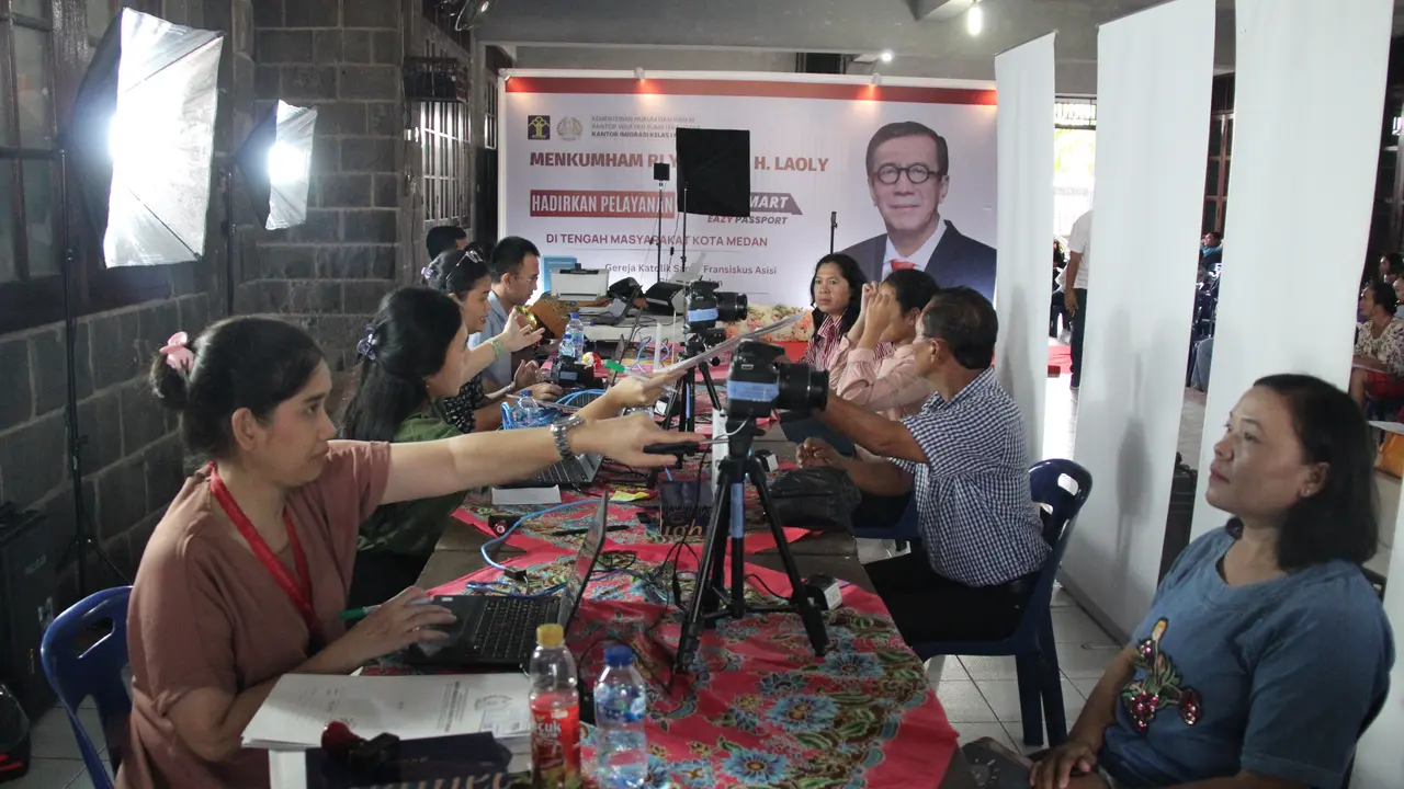 Layanan Smart Eazy Passport