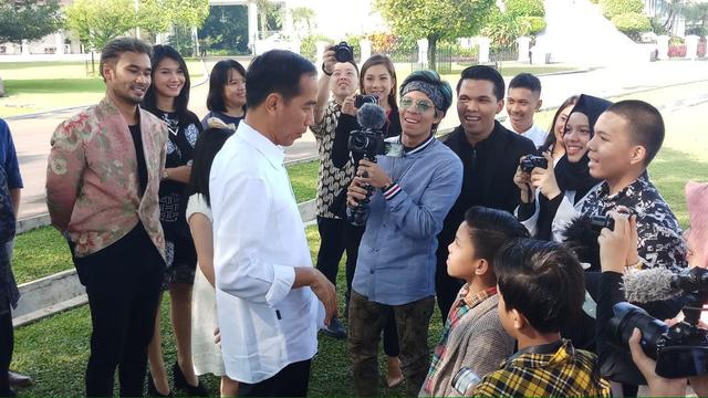 Istana Sebut Penggunaan Influencer Agar Program Pemerintah Sampai Ke Pelosok News Liputan6 Com