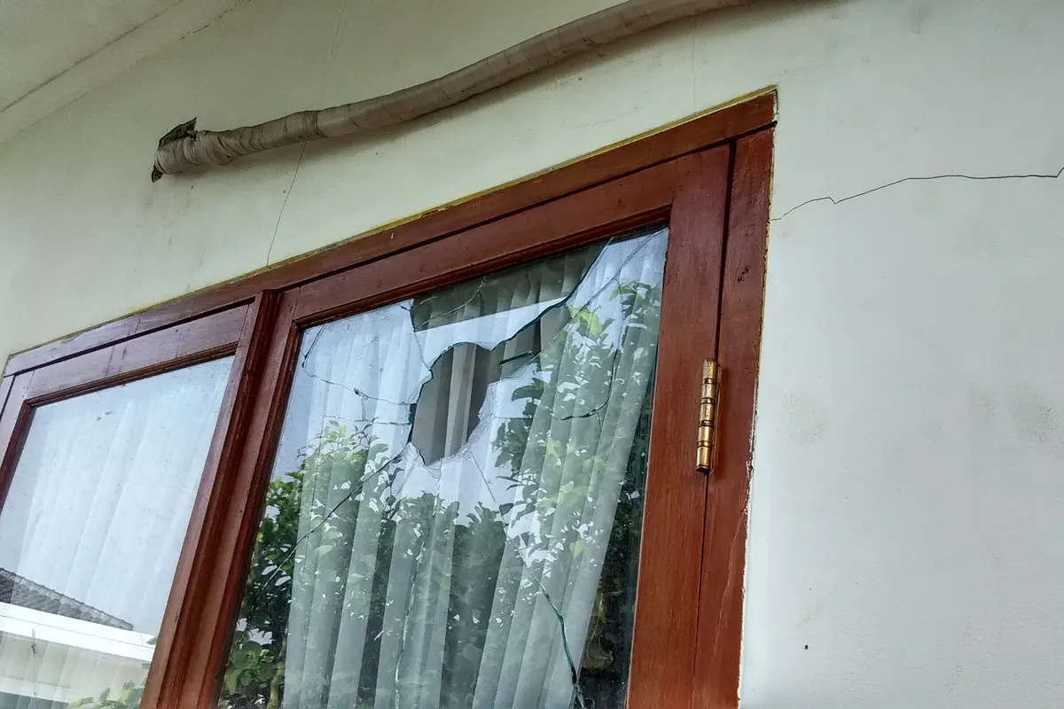 20150809-Peluru Nyasar