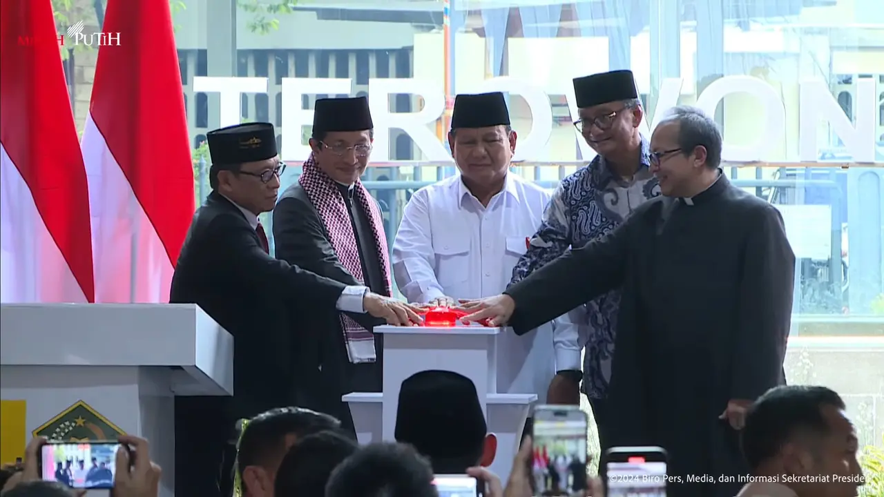 Prabowo Resmikan Terowongan Silaturahim Masjid Istiqlal-Gereja Katedral Jakarta