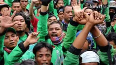 Pemerintah akan segera membahas keluhan sopir transportasi online serta hal-hal terkait hubungan ketenagakerjaan seiring pesatnya perkembangan perekonomian digital di Indonesia