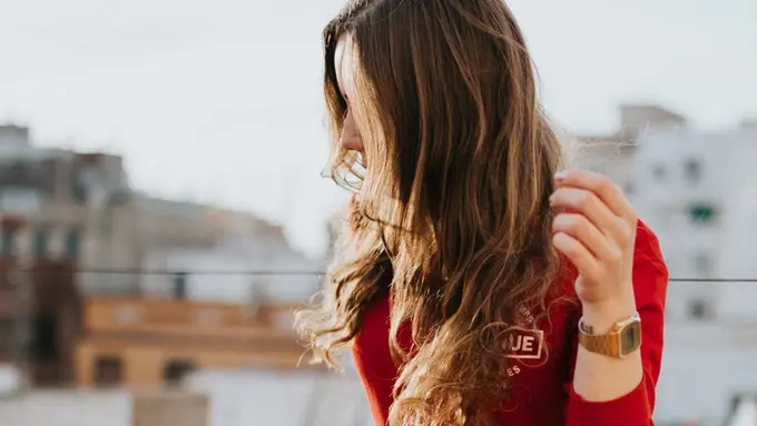 [Bintang] Rambut Panjang