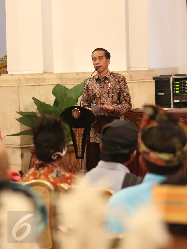 Jokowi Terima Aliansi Masyarakat Adat Nusantara