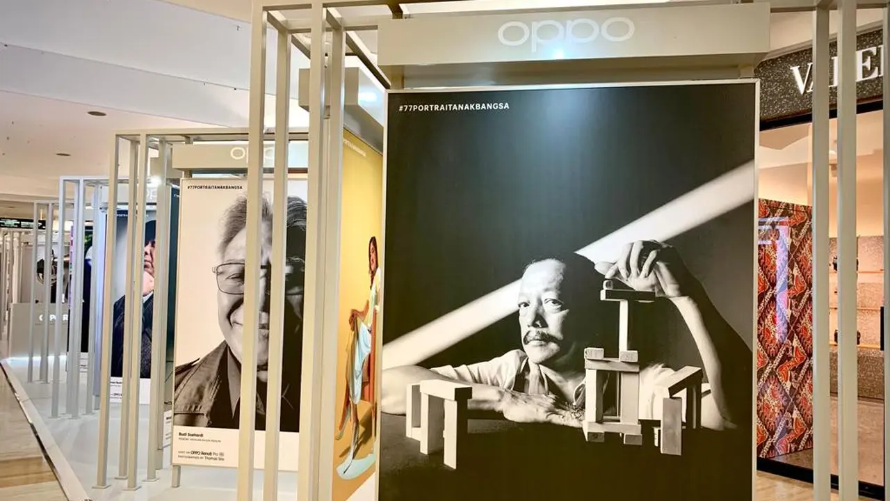 Melihat Pameran Foto 77 Tokoh Inspiratif Indonesia Hasil Bidikan Oppo Reno8