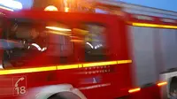 Tabrakan Bus dan Truk di Prancis, 42 Orang Lanjut Usia Tewas. Ilustrasi pemadam kebakaran prancis (France24)