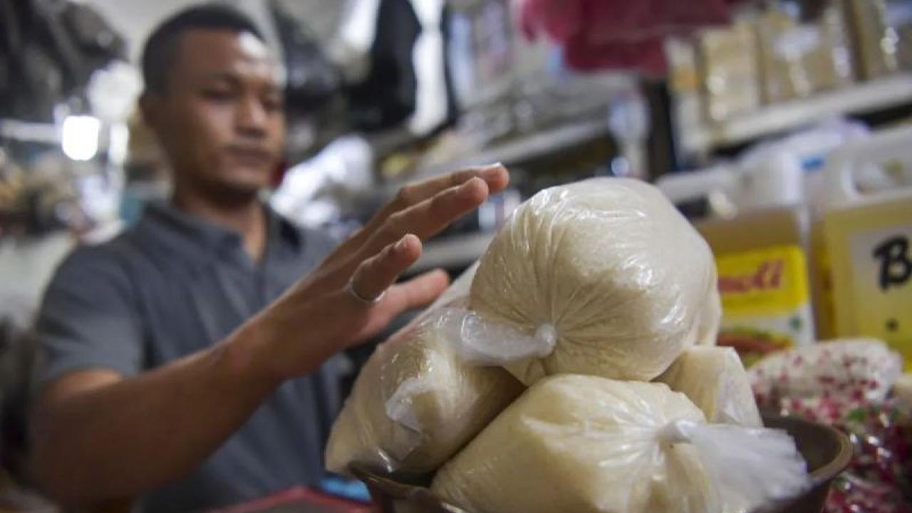 Pemerintah Pastikan Stok Gula Nasional Aman Jelang Natal dan Tahun Baru 2025/2026