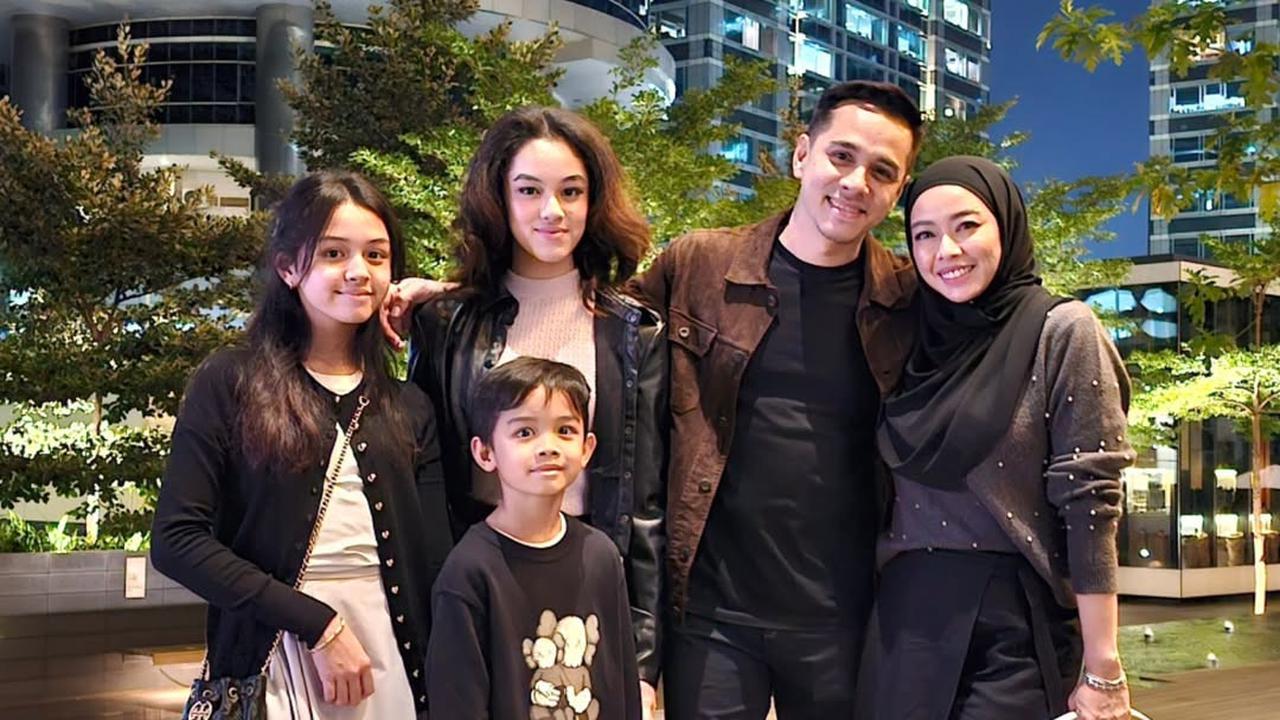 Potret Si Raja Sinetron Rionaldo Stockhorst Bersama Istri, Tetap Harmonis dan Jauh dari Gosip