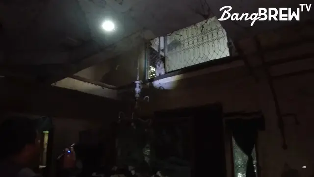 Kisah Viral Dokter Wayan, Huni Rumah Megah Kotor dan Penuh Sampah