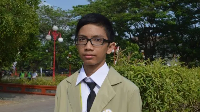 Remaja 14 Tahun yang Masuk UGM Ini Minta Hadiah Pistol