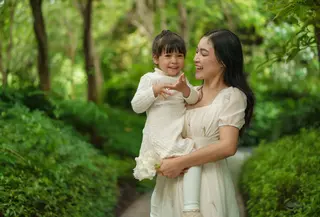 5 Kalimat yang Bisa Membuat Anak Punya Mental Kuat./Copyright depositphotos.com/geargodz