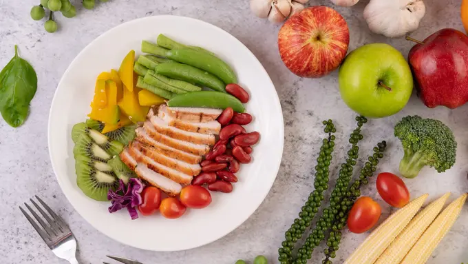 Nggak Perlu Lama: Ide Makanan Diet 10 Menit yang Praktis dan Bergizi [Dok/freepik.com]