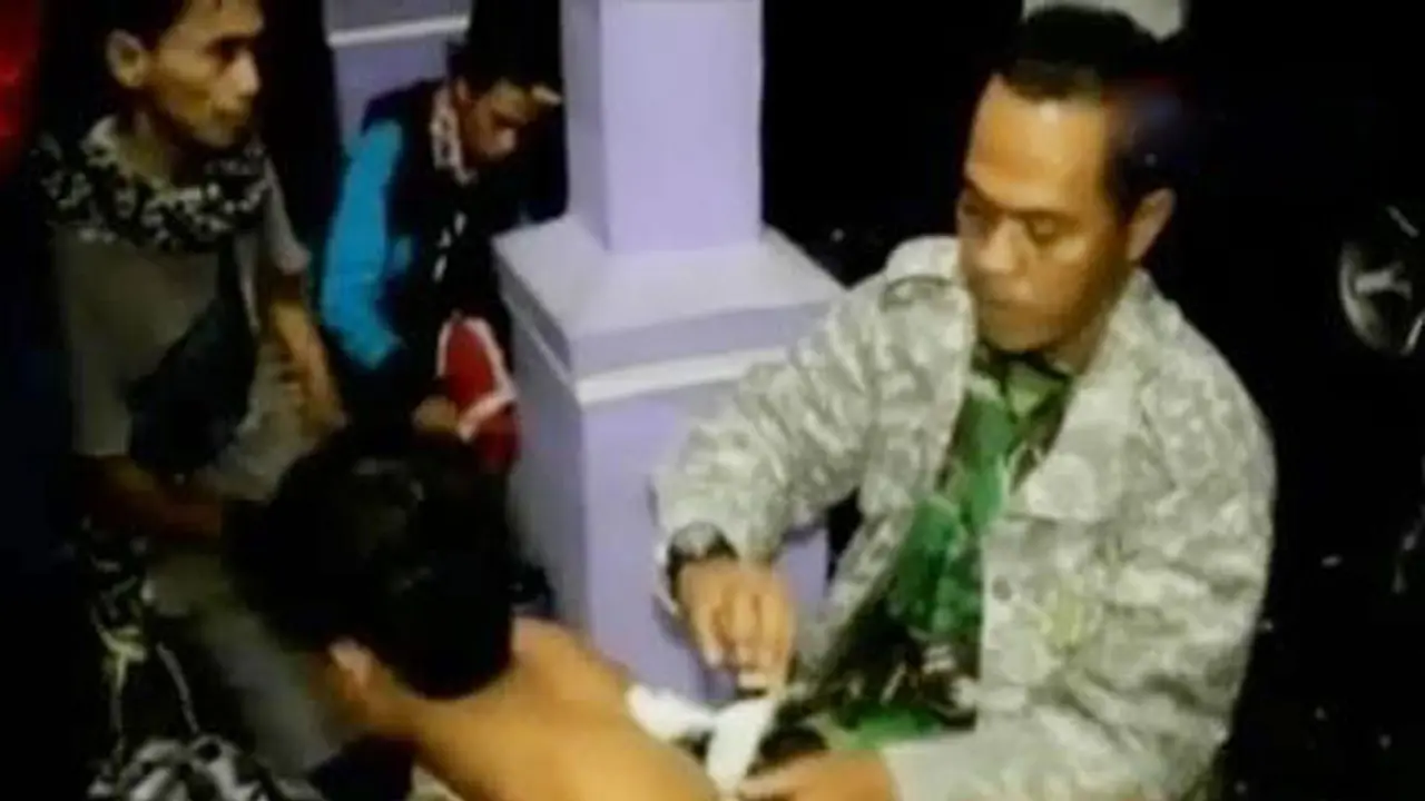 Hujan Badai, 4 Pendaki Gunung Guntur Terluka Tertimbun Batu