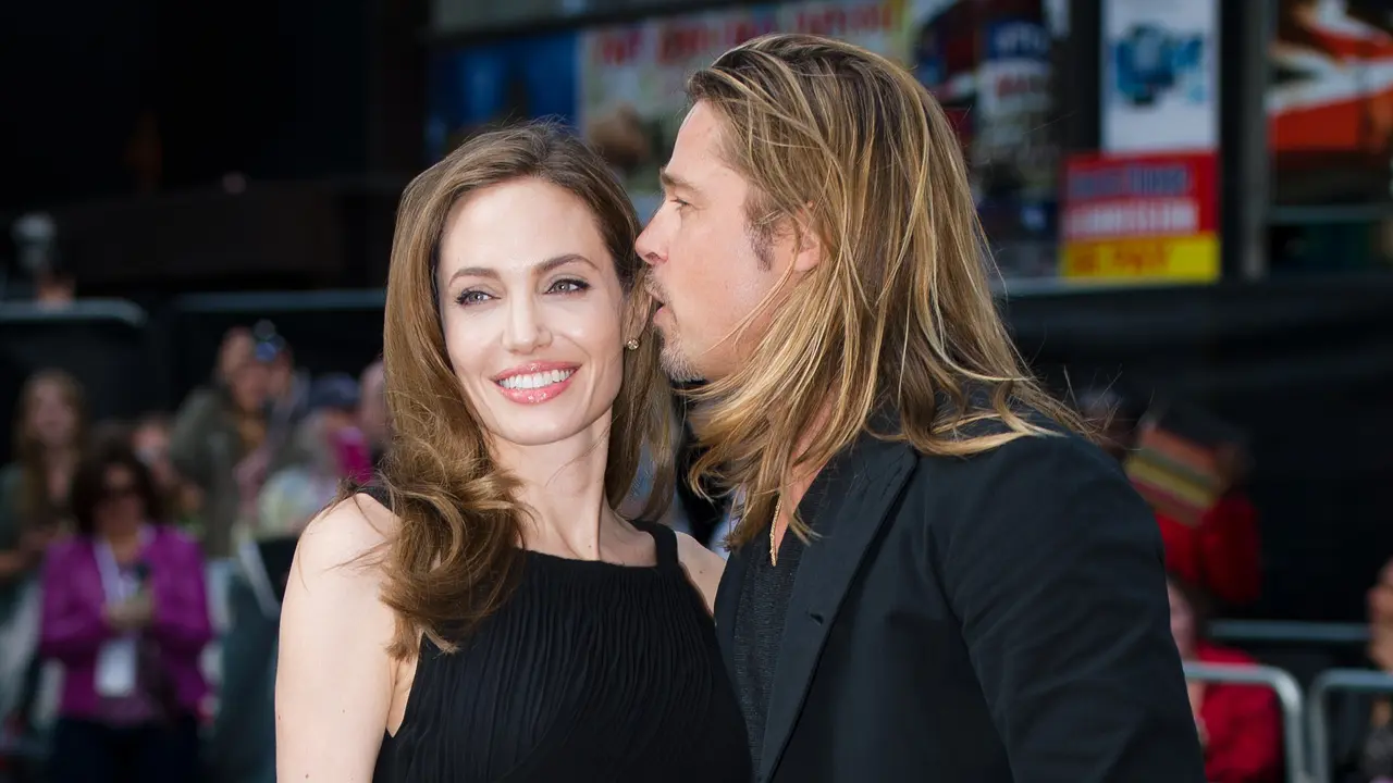 [Bintang] Angelina Jolie dan Brad Pitt