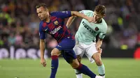 Barcelona Kalahkan Inter Milan, Barella: Ini Mengecewakan