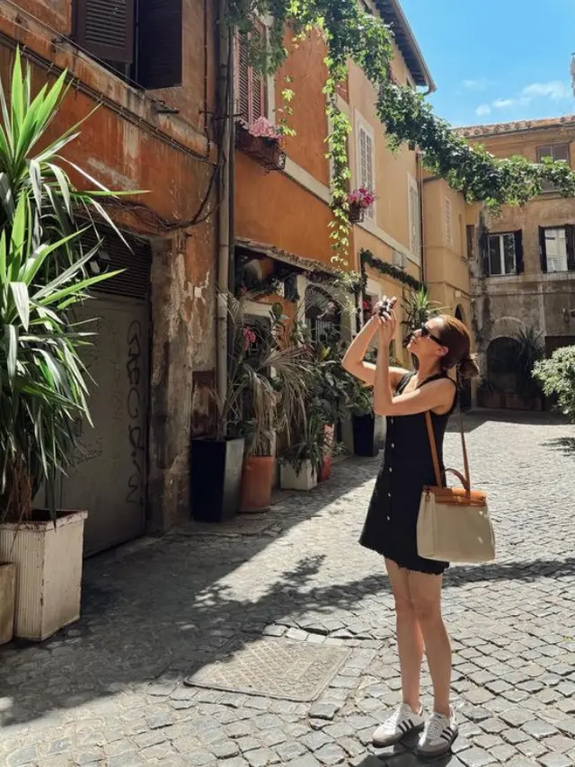 Aaliyah Massaid saat Bulan Madu ke Italia. [@aaliyah.massaid]