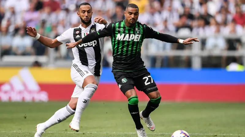 Penyerang Sassuolo, Kevin-Prince Boateng.