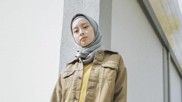 9 Gaya Kasual Gita Savitri, YouTuber yang Jadi Sorotan Usai Putuskan Childfree