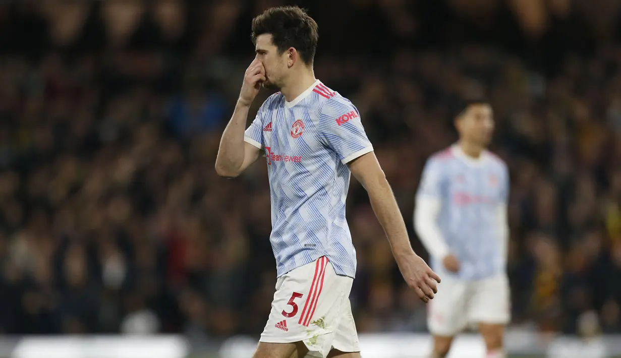 Diusirnya sang bek andalan Ole Gunnar Solskjaer itu membuat Setan Merah semakin kedodoran hingga akhirnya dipermalukan tim promosi Watford. (AFP/Ian Kington)