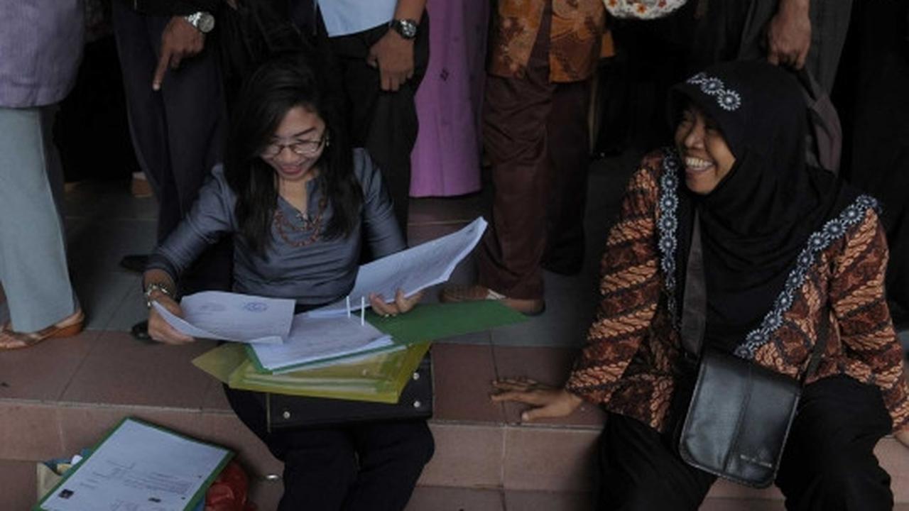 Seleksi CPNS, ratusan guru bantu DKI padati Gedung Nyi Ageng Serang