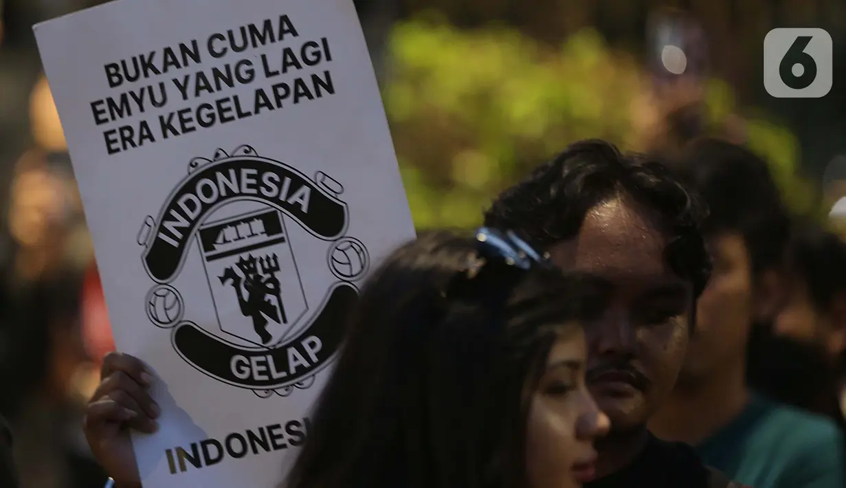 Sebelumnya, aksi unjuk rasa bertema Indonesia Gelap yang dilakukan oleh Badan Eksekutif Mahasiswa Seluruh Indonesia (BEM SI) mencapai puncaknya pada Kamis, 20 Februari 2025. (Liputan6.com/Helmi Fithriansyah)