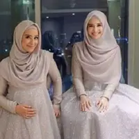 Selain cantik, kakak beradik Sungkar ini selalu mencuri hati dengan penampilan hijab yang fashionable. (Sumber foto: shireensungkar, zaskiasungkar15/instagram)