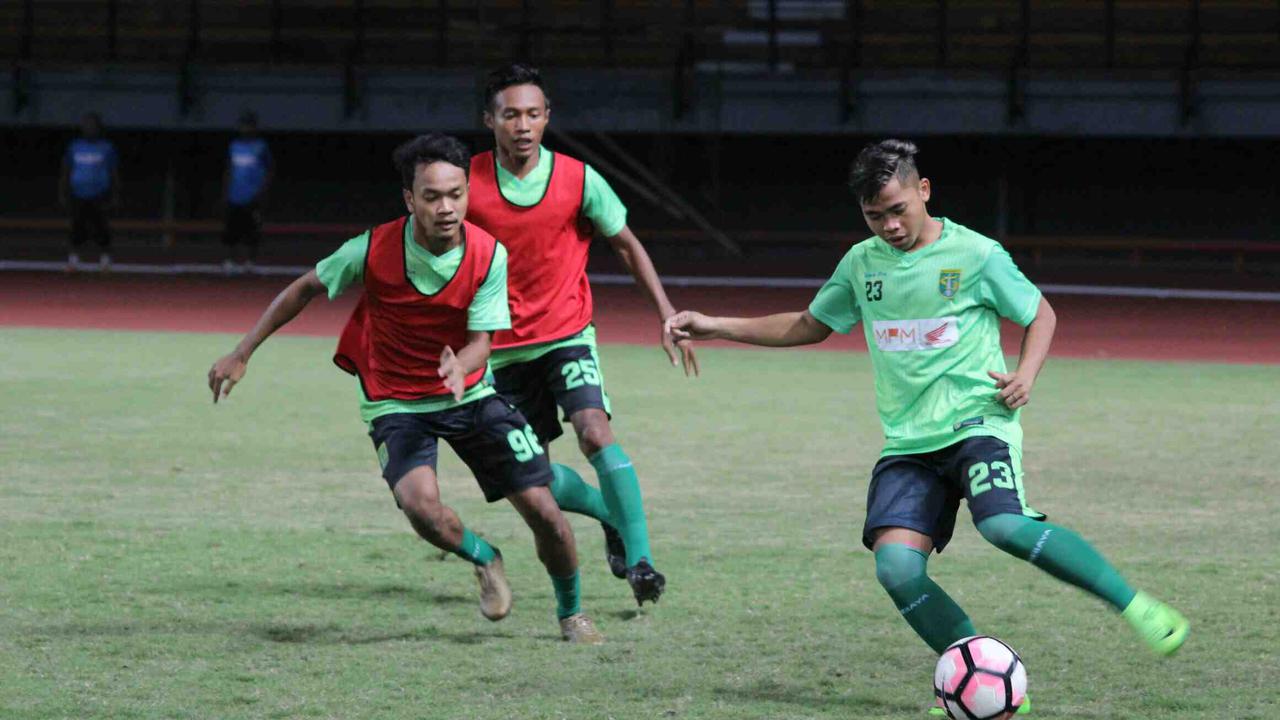 Persebaya Berlatih