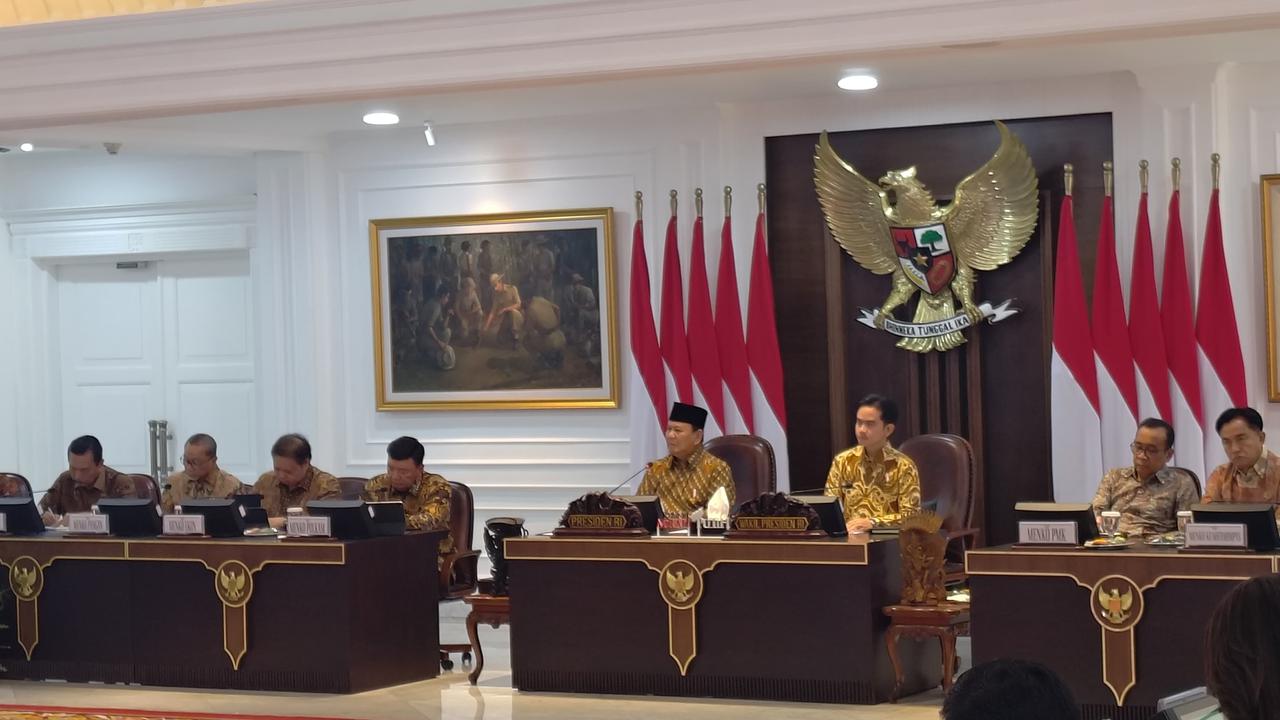 VIDEO: Prabowo Ngotot Tancap Gas Meski Makan Bergizi Gratis Diragukan "Kita Tak Punya Tongkat Nabi Sulaiman"