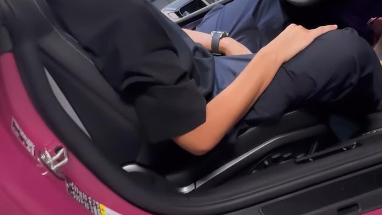 Reaksi Bahagia Andika