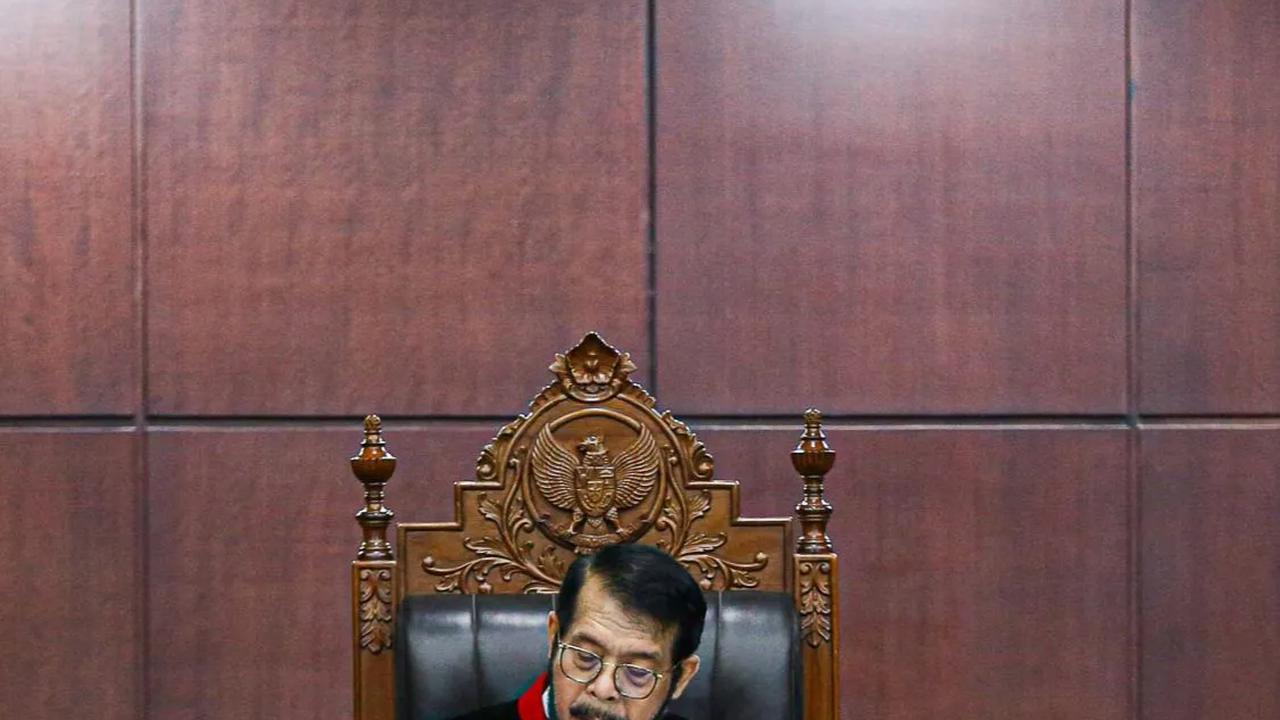 Soal Batas Usia Capres Cawapres, Kenapa Diputuskan MK Padahal Wewenang Pemerintah dan DPR