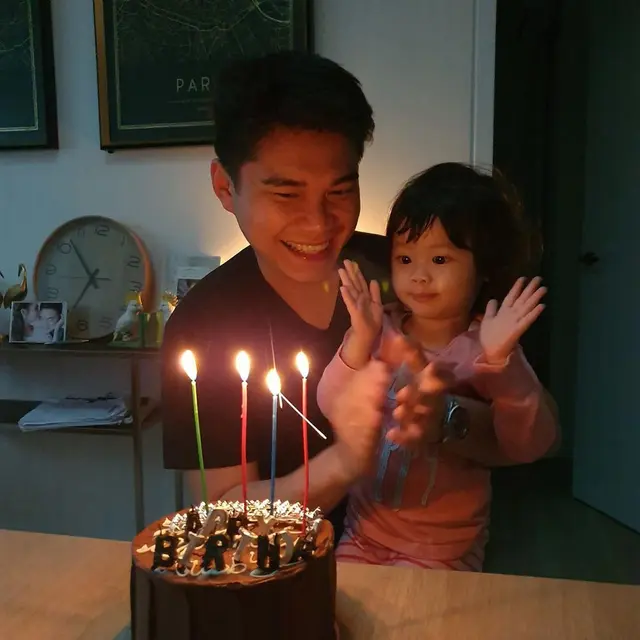 Momen ulang tahun Vicky Kharisma. (Foto: Instagram @septriasaacha)