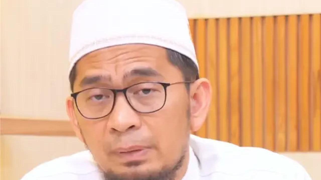Ustaz Adi Hidayat Klarifikasi Isu Gantikan Miftah Maulana Jadi Utusan Khusus Presiden Prabowo