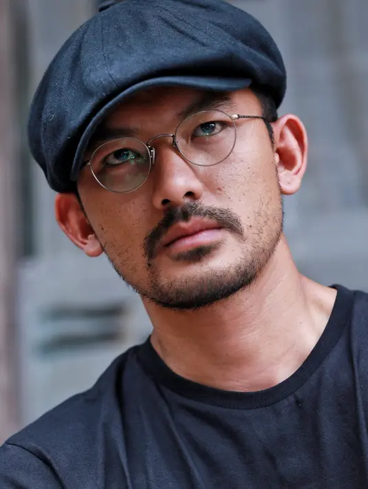 Berbeda dengan film yang pertama, dikatakan lebih kompleks lantaran film ini mengandung unsur percintaan, persahabatan, dan dunia bisnis. (Adrian Putra/Bintang.com)