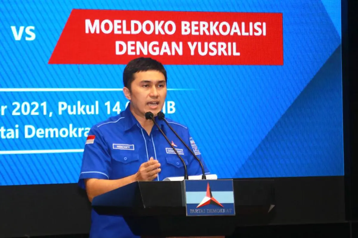 Kepala Badan Komunikasi Strategis Partai Demokrat (Bakomstra) Partai Demokrat Herzaky Mahendra Putra,
