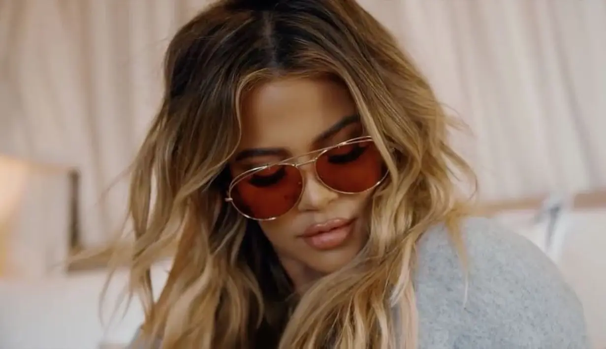 "Teman dan keluarga kini tengah mempelajari kabar yang benar dan tidak," ujar sumber. (instagram/khloekardashian)