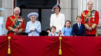 Ratu Elizabeth II di London (REUTERS/Hannah McKay)