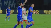 Persib Bandung Kokoh di Puncak Klasemen BRI Super League Usai Taklukkan Bali United