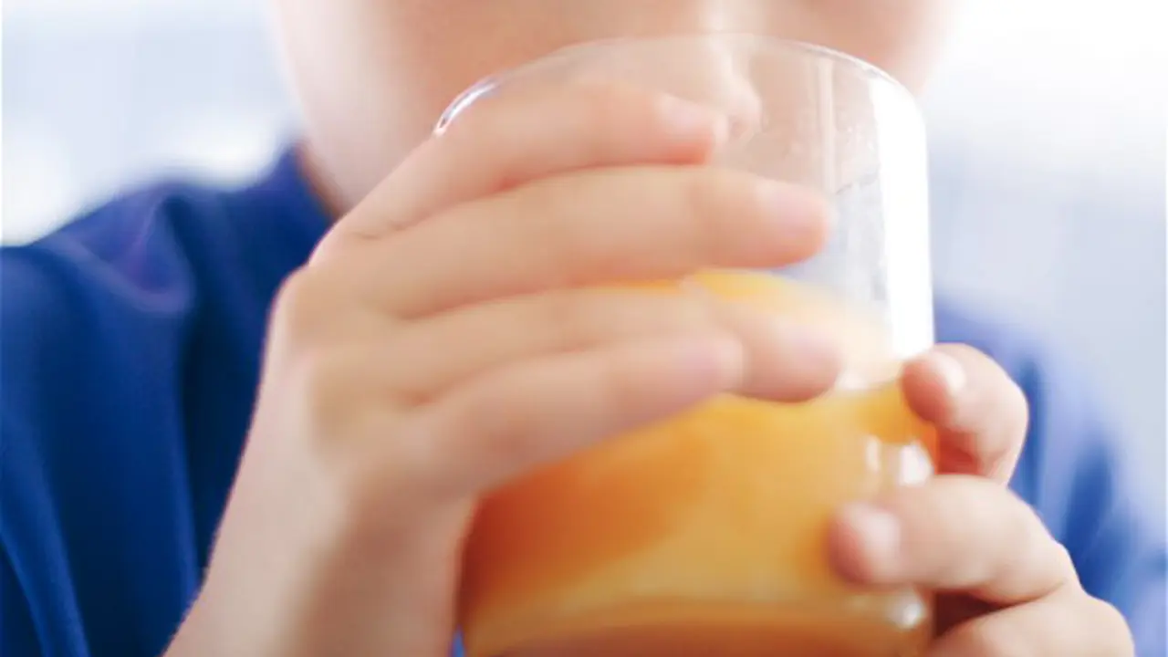 Meski Kaya Vitamin C, Berlebihan Makan Jeruk Rusak Gigi