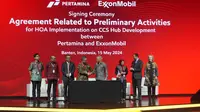 Penandatanganan Pertamina Hulu Energi dengan ExxonMobil. (Foto: Istimewa)