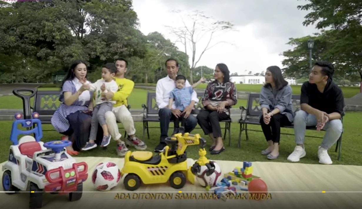 Jokowi dan Raffi Ahmad - Nagita Slavina