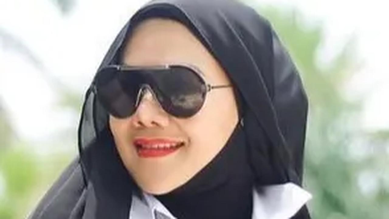 Ada Ruangan Khusus Buat Kucing dan 2 Kolam Renang, Ini Potret Rumah Sarita Abdul Mukti