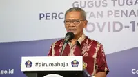 Juru Bicara Penanganan COVID-19 di Indonesia, Achmad Yurianto saat konferensi pers Corona di  Graha BNPB, Jakarta, Minggu (12/4/2020). (Dok Badan Nasional Penanggulangan Bencana/BNPB)