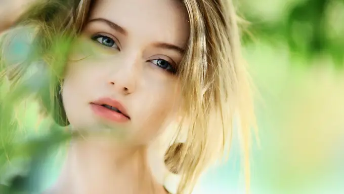 Warna bibir lebih cerah