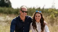 Potret Romantis Pangeran William dan Kate Middleton Rayakan Ultah ke-12 Pernikahan, Rangkulan Saat Bersepeda (Foto oleh Matt Porteous via Instagram @princeandprincessofwales)