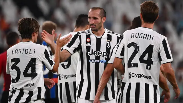 Foto: 6 Pemain Bintang yang Mungkin akan Pensiun di Akhir Musim 2021 / 2022, Termasuk Gianluigi Buffon dan Zlatan Ibrahimovic