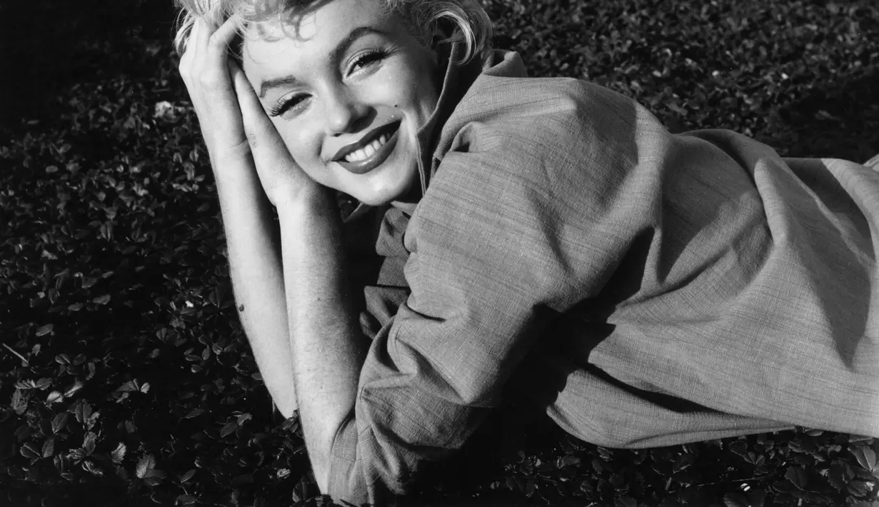 Marilyn Monroe ternyata berusaha mengatur pernapasannya untuk mengatasi gagap. (PopSugar)