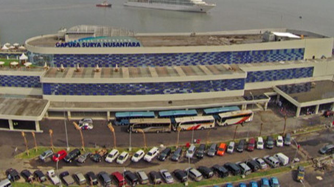 Pelabuhan Tanjung Perak Surabaya