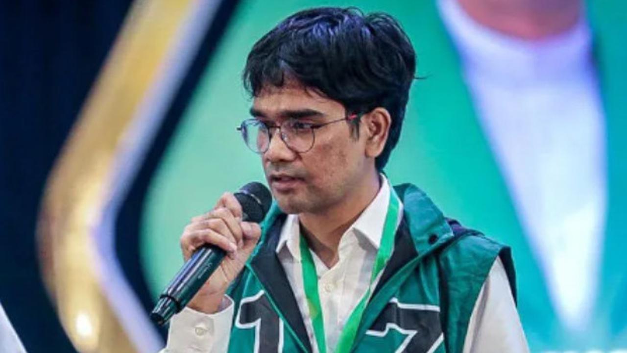 Kenalan dengan Sikdam Hasyim Gayo, Caleg Disabilitas yang Punya Segudang Prestasi