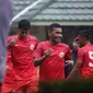 Ramdani Lestaluhu (tengah) dalam latihan perdana Persija Jakarta menyambut Piala Menpora. (Media Persija).