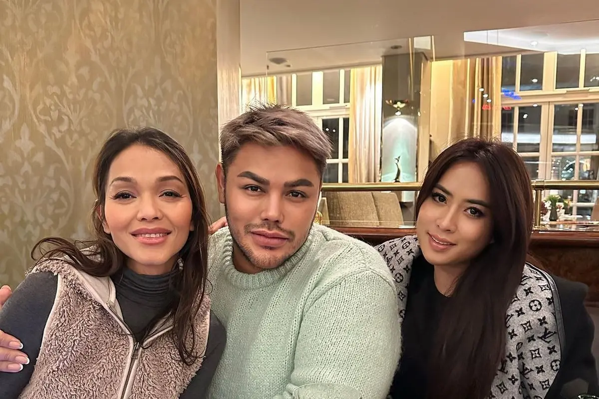 Ivan Gunawan bertemu bunda Corla di Jerman