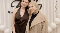 Potret Syifa Hadju Rayakan Ulang Tahun, Terharu Dapat Surprise dari Para Sahabat